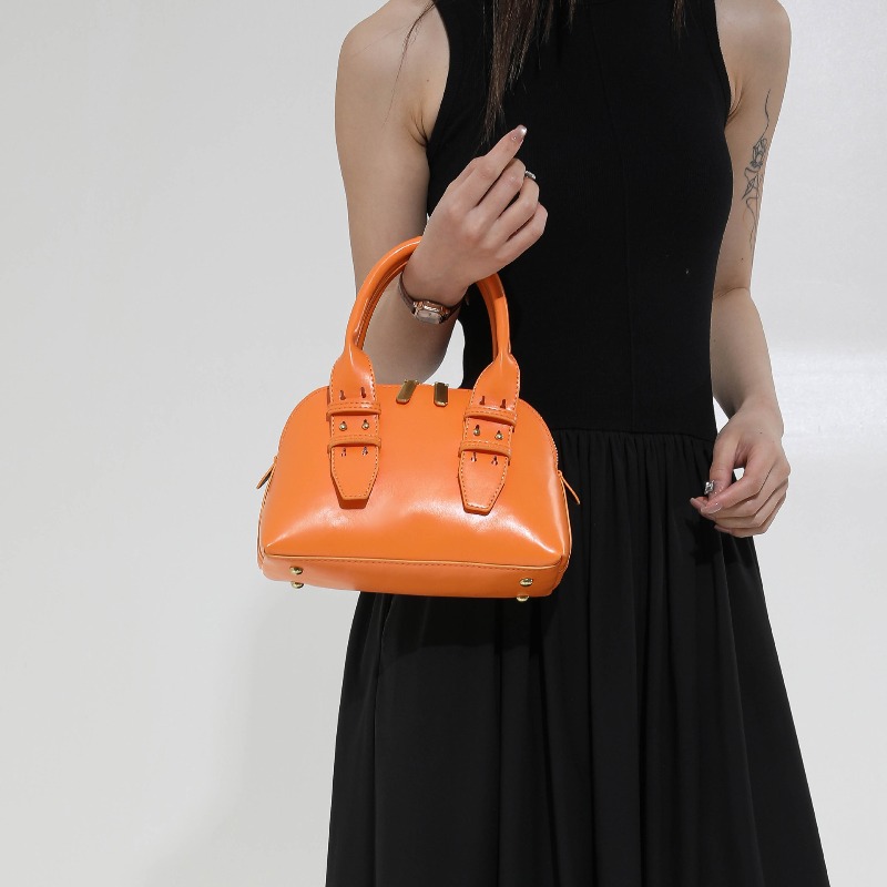 Modne torby crossbody dla kobi – Interior Design Minimalist recenzja i cena